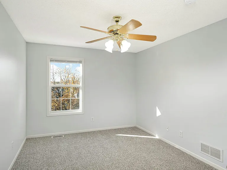15729A Porchlight Ln — Photo 18