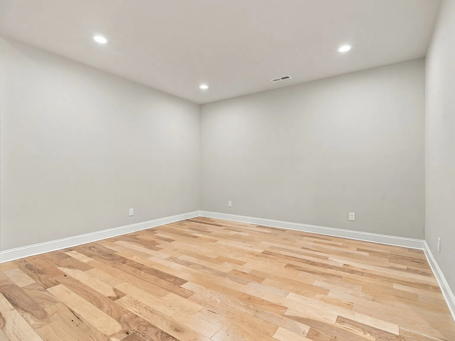 2 bed, 1734 sqft, $1,850 — Photo 4
