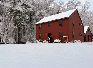 158 Purgatory Rd, Whitinsville, MA 01588