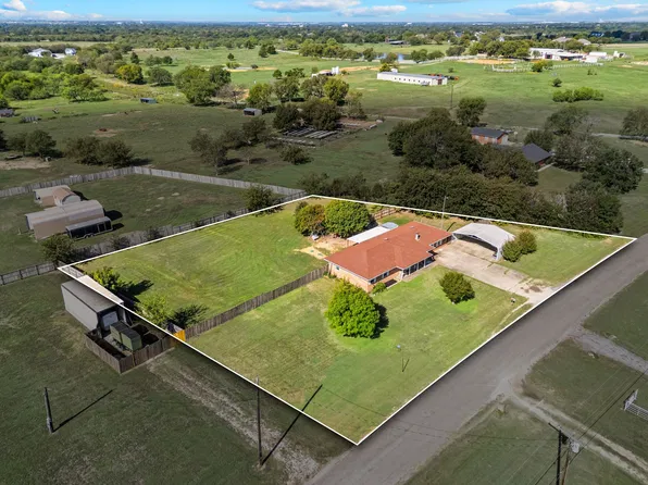 1255 County Road 260, Gainesville, TX 76240