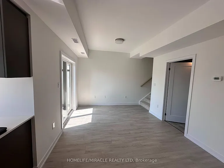 42 Lowes Rd W #130 — Photo 2
