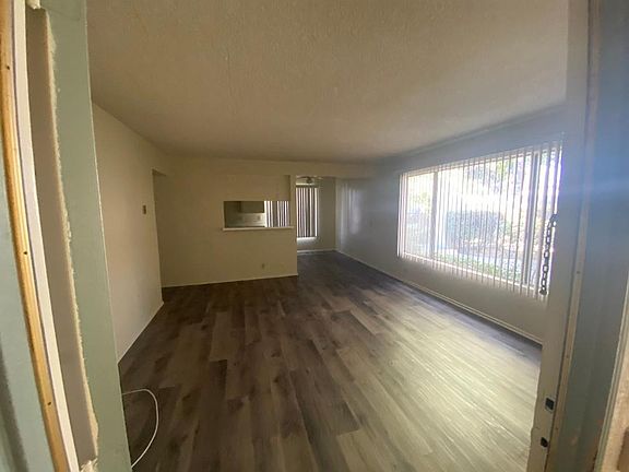 4th image of 3442-3468 Preble Ave #3454