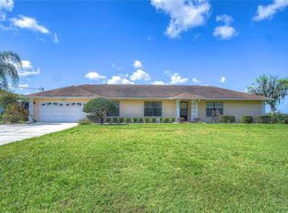 3850 Moores Lake Rd, Dover, FL 33527