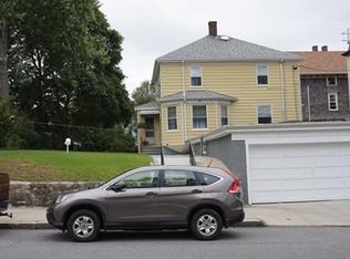 19 Rockland St, Fall River, MA 02724