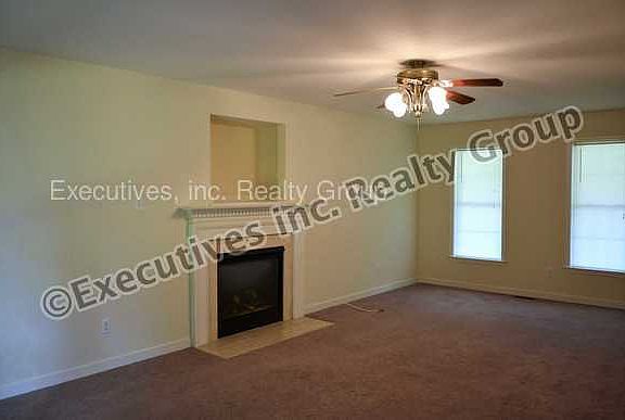 2nd image of 7143 Sugar Oak Ct