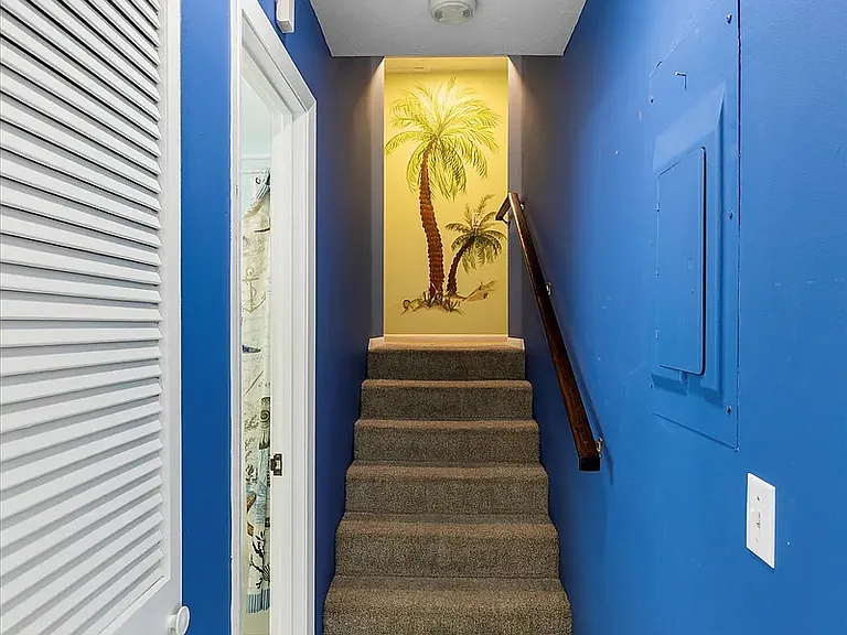 1634 Lantana Ln — Photo 12