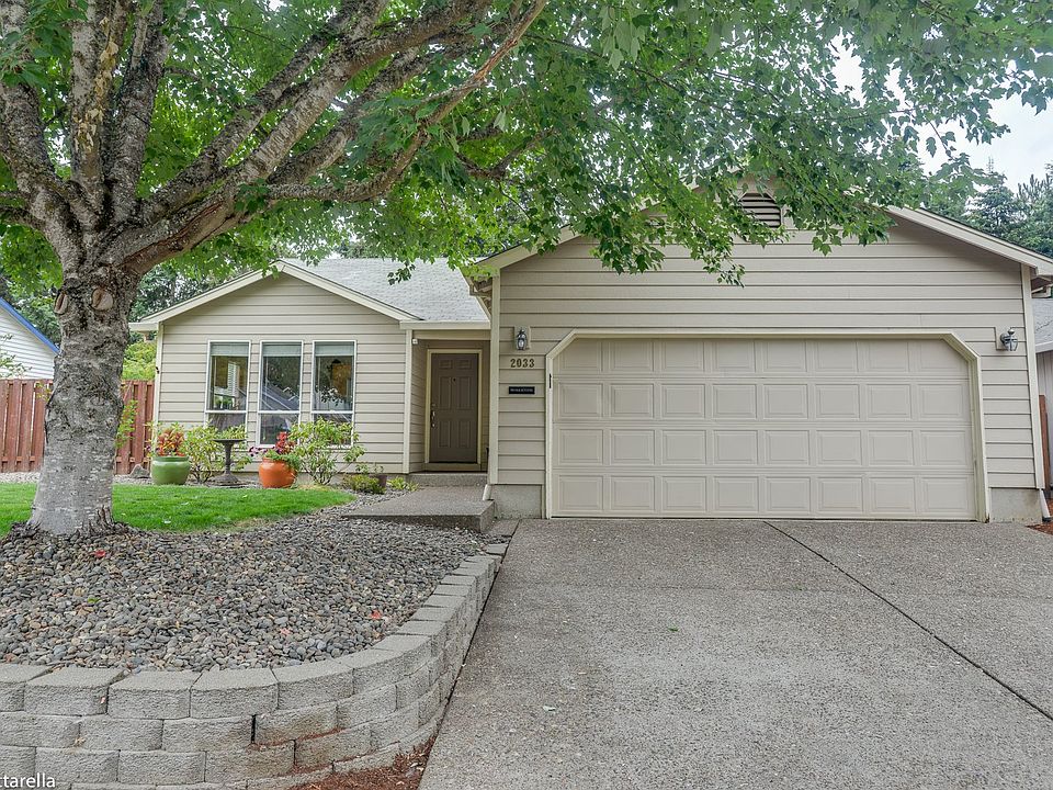 1st image of 2033 SE 67th Ave