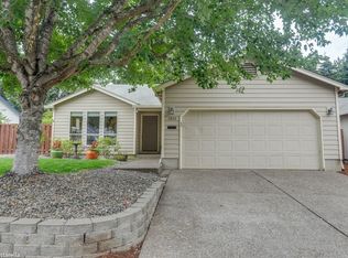 2033 SE 67th Ave, Hillsboro, OR 97123