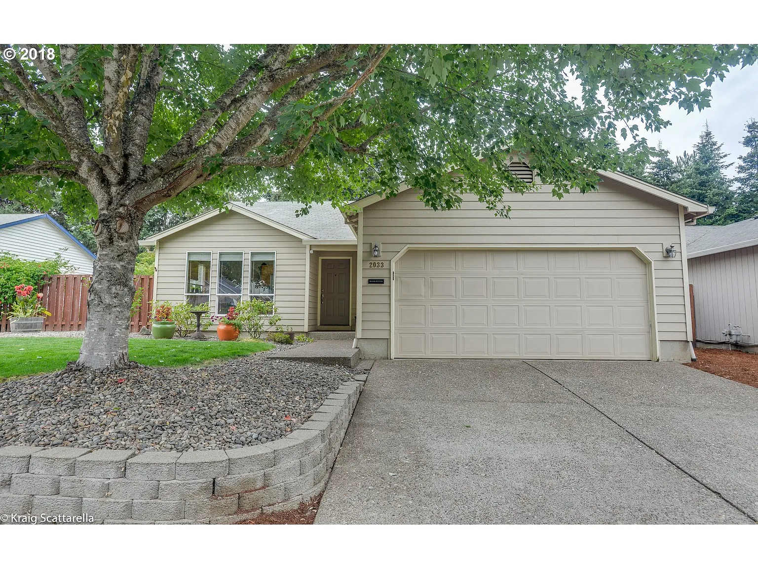 2033 SE 67th Ave photo 1