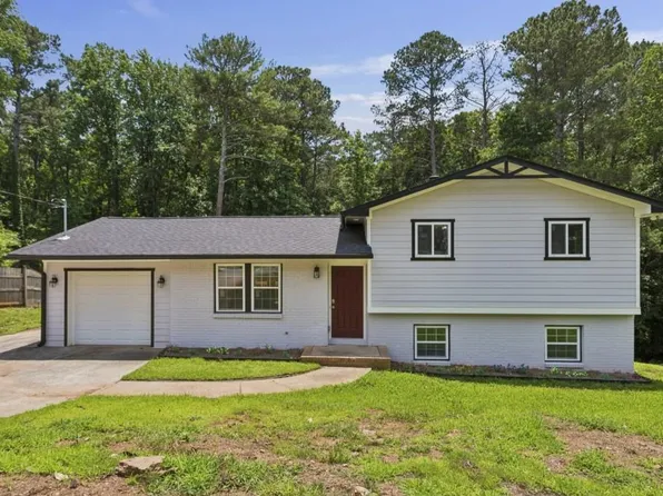 371 Pine Valley Rd SW, Mableton, GA 30126