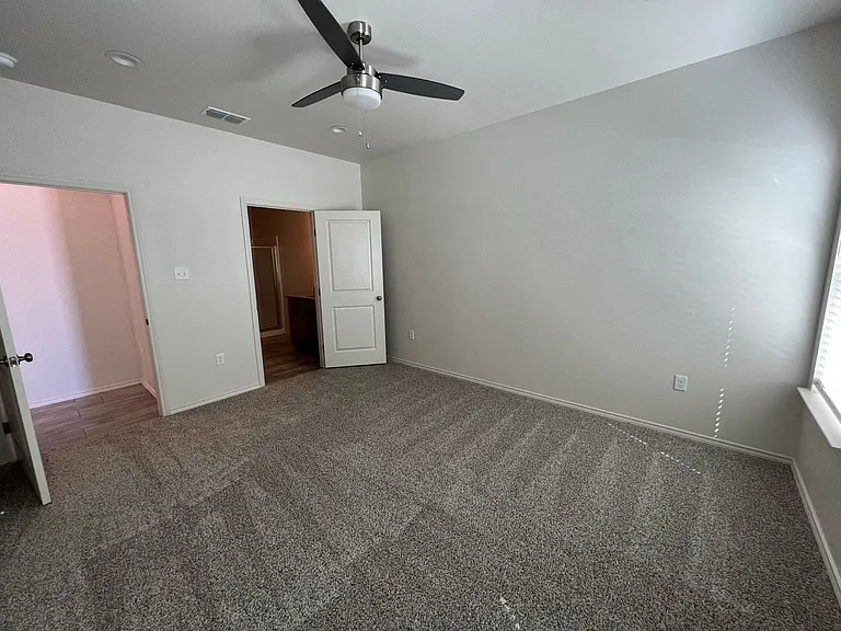 1128 N 7th St — Photo 12