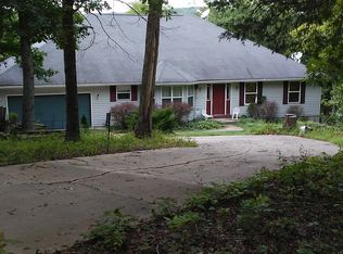 1755 Arrow Ct, Lake Sherwood, MO