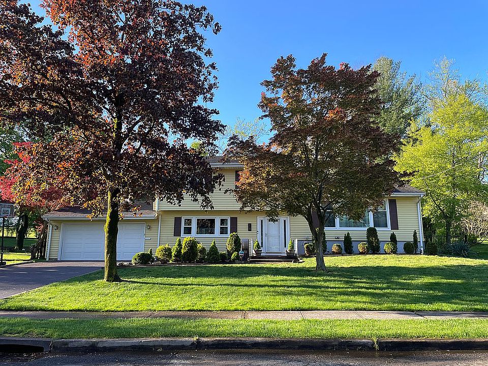 1st image of 18 Bernard Rd