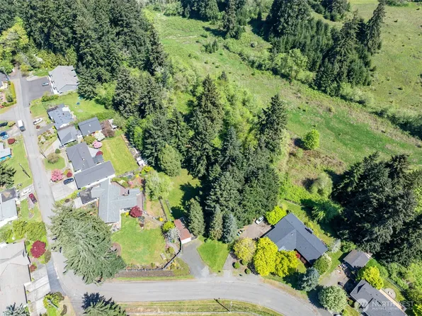 398 Byrd St, Centralia, WA 98531