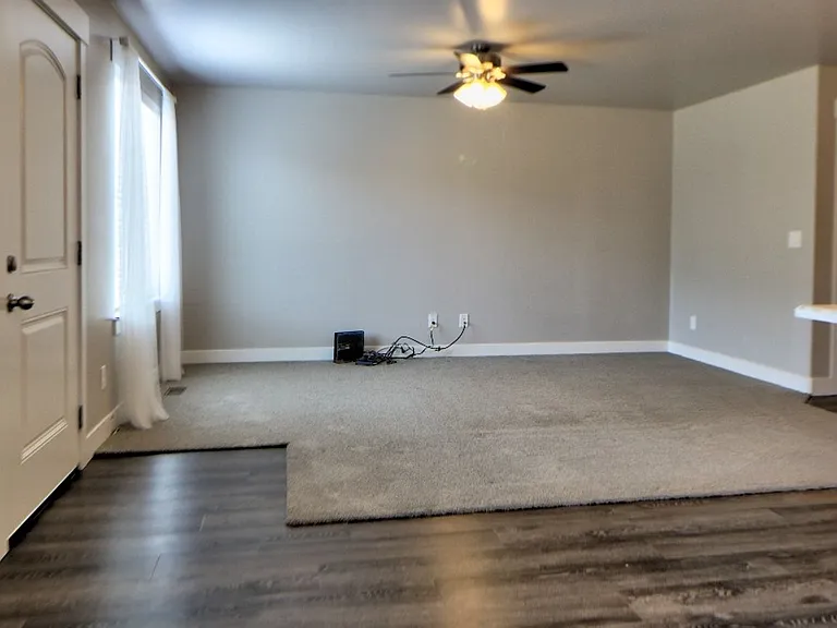 598 N 220th St E — Photo 14