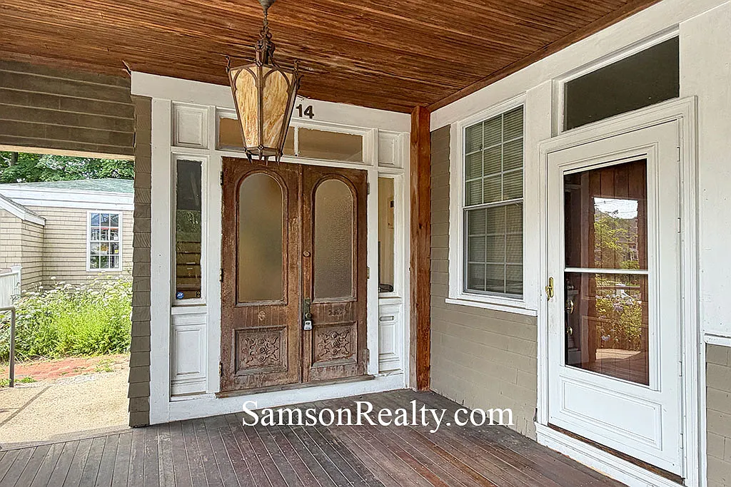 2 bed, 1.5 bath, 2700 sqft, $2,950 — Photo 2