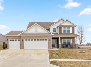 1119 Cherry Tree Ln, Greenwood, IN 46143
