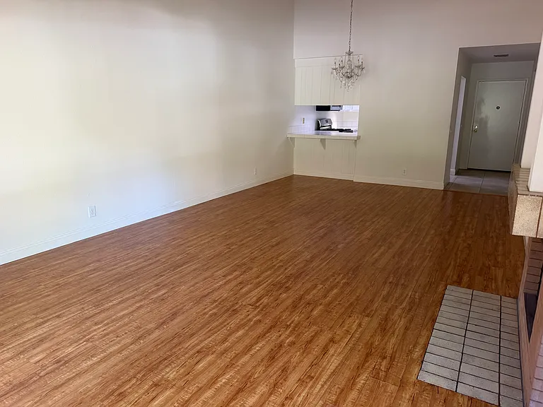2500 E Willow St #209 — Photo 4