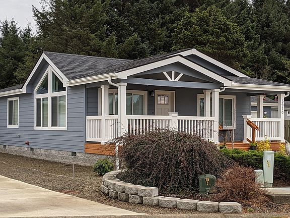 4th image of 5920 NE Evergreen Ln Space 57