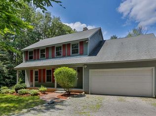 490 Bedford Rd, New Boston, NH 03070