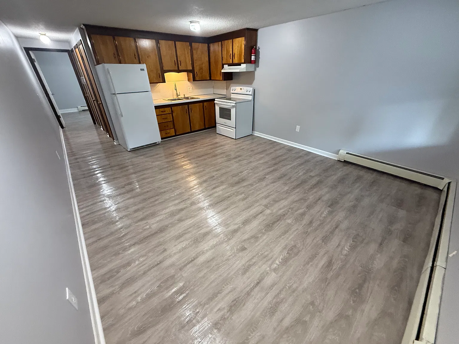 1 bed, 600 sqft, $975 — Photo 2