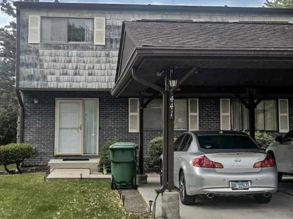 441 Commanche Trl, Wheeling, IL 60090