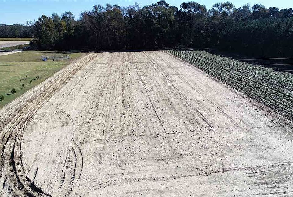 2nd image of 2013 Hannah Creek Rd