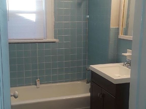 3rd image of 6500 Paseo Blvd