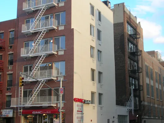 Rented by S&H Equities | media 25