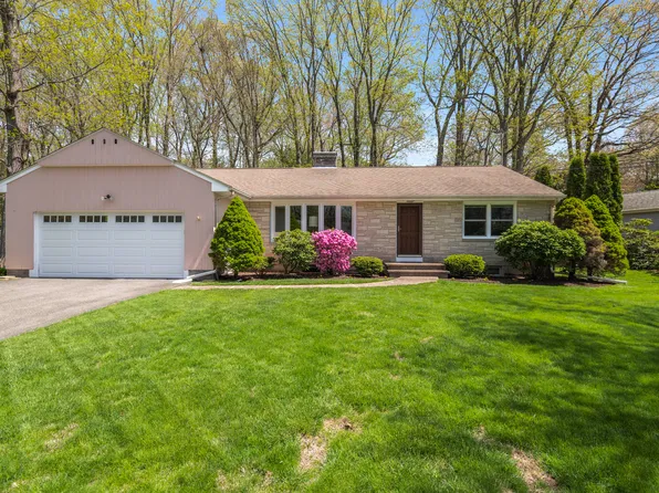 19 Alexander Drive, Meriden, CT 06450