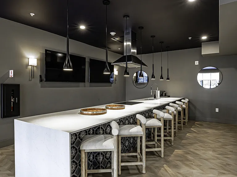 Pooldeck Lounge Kitchen