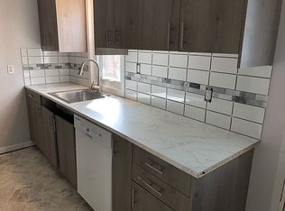 5811 Ridgewood Ave, Parma, OH 44129