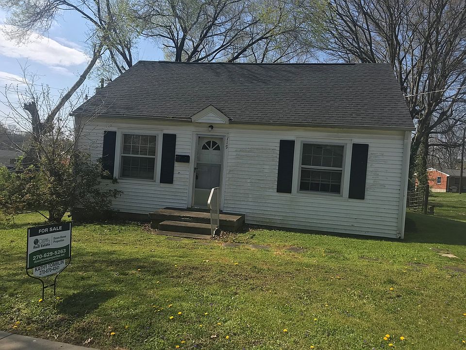 2nd image of 119 Scott St