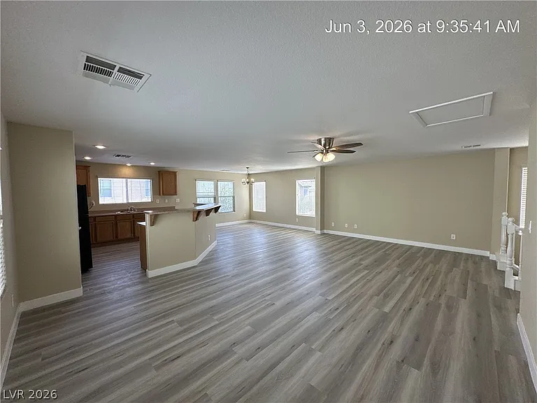9754 Splendor Sky Ave — Photo 7