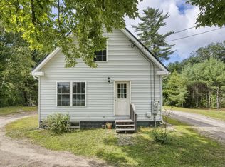 157 E Main St, South Paris, ME 04281