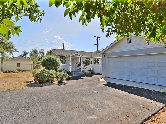 3rd image of 323 S Campus Ave