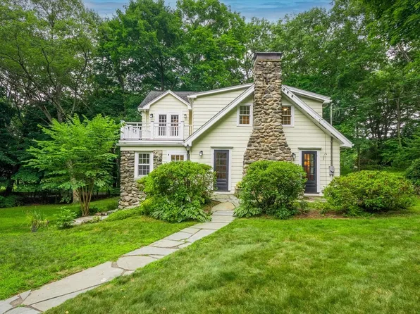 24 Beaver Pond Rd, Lincoln, MA 01773