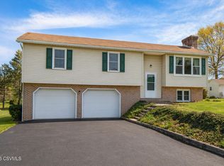 340 Susquehanna Rd, Northumberland, PA 17857