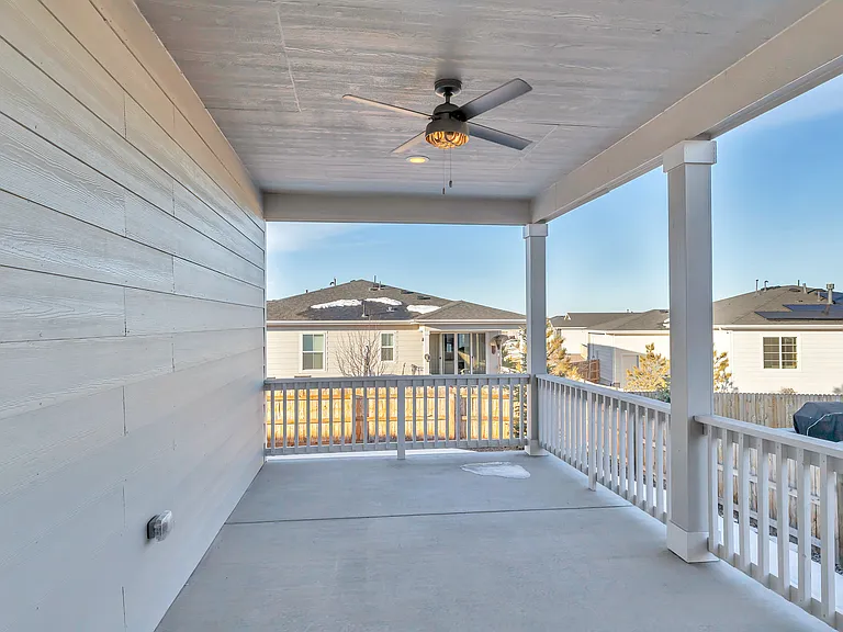 4007 Castle Vista Ln — Photo 45