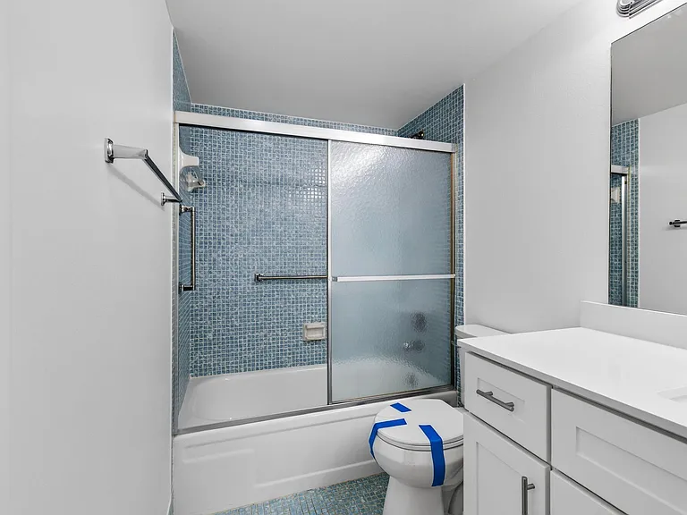 4028 Hythe Pl #B — Photo 41
