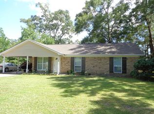 904 Carter St, Picayune, MS 39466