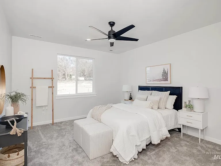 8888 W Eminence Dr — Photo 13