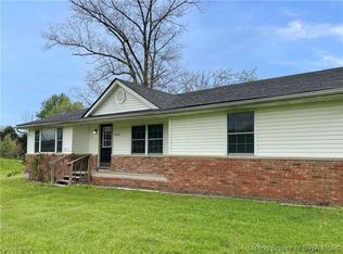 6233 E Hunterstown Rd, Lexington, IN 47138