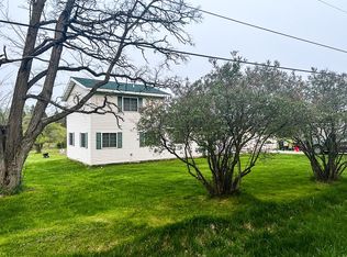 4474 M Rd, Escanaba, MI 49829