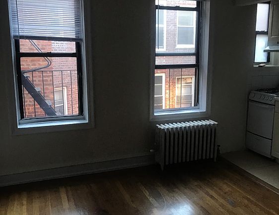 3rd image of 14070 Ash Ave APT 306