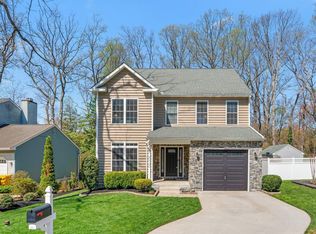 70 Robinson Landing Rd, Severna Park, MD 21146