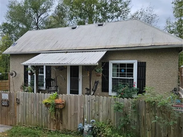 400 N Duff Ave, Sulphur Springs, AR 72768
