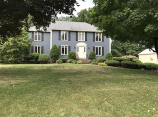 41 Vine Brook Rd, Westford, MA 01886