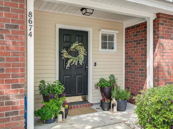 8674 Grassy Oak Trl, North Charleston, SC 29420