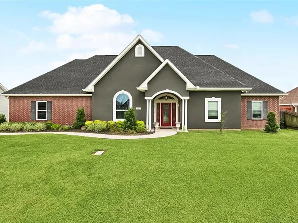 740 Evangeline Rd, Montz, LA 70068